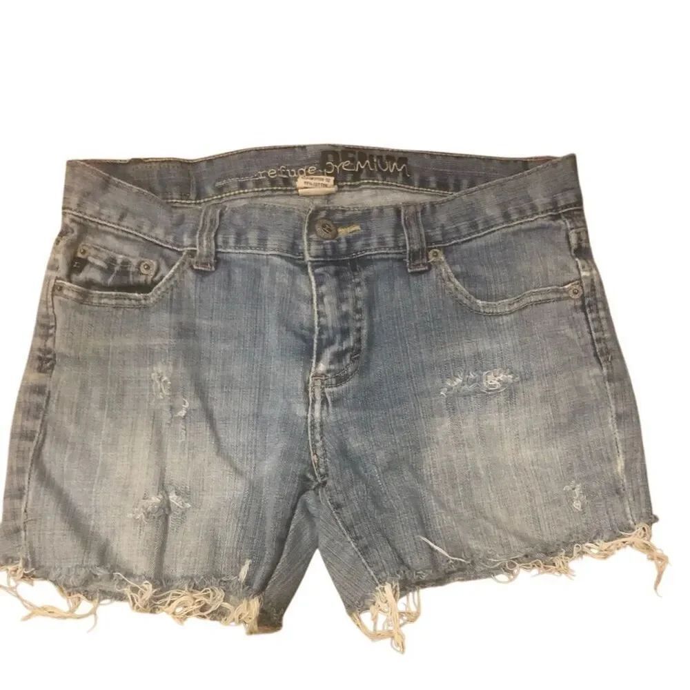 Refuge denim cut-off shorts light wash distressed details, raw frayed hems size